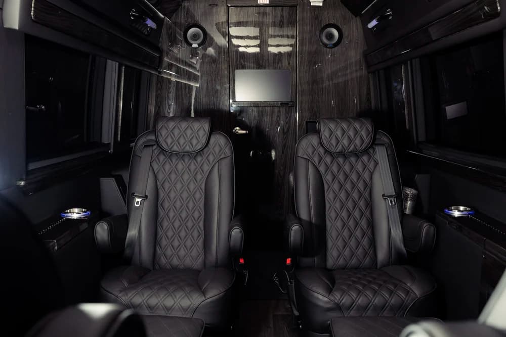 MIOR Sprinter interior detail 10