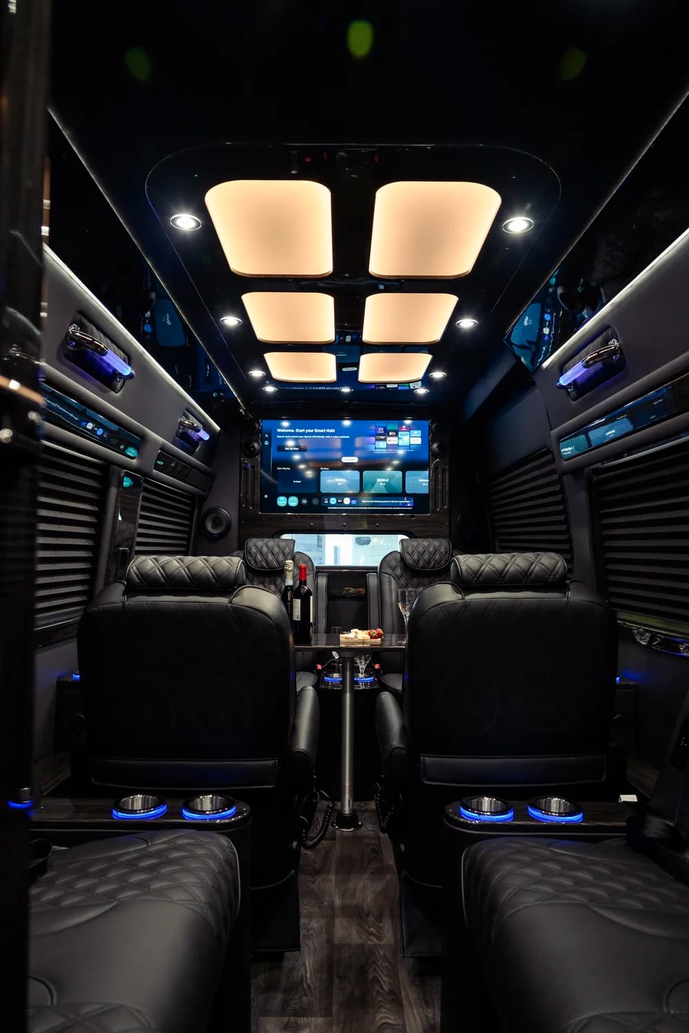 MIOR Sprinter interior detail 21