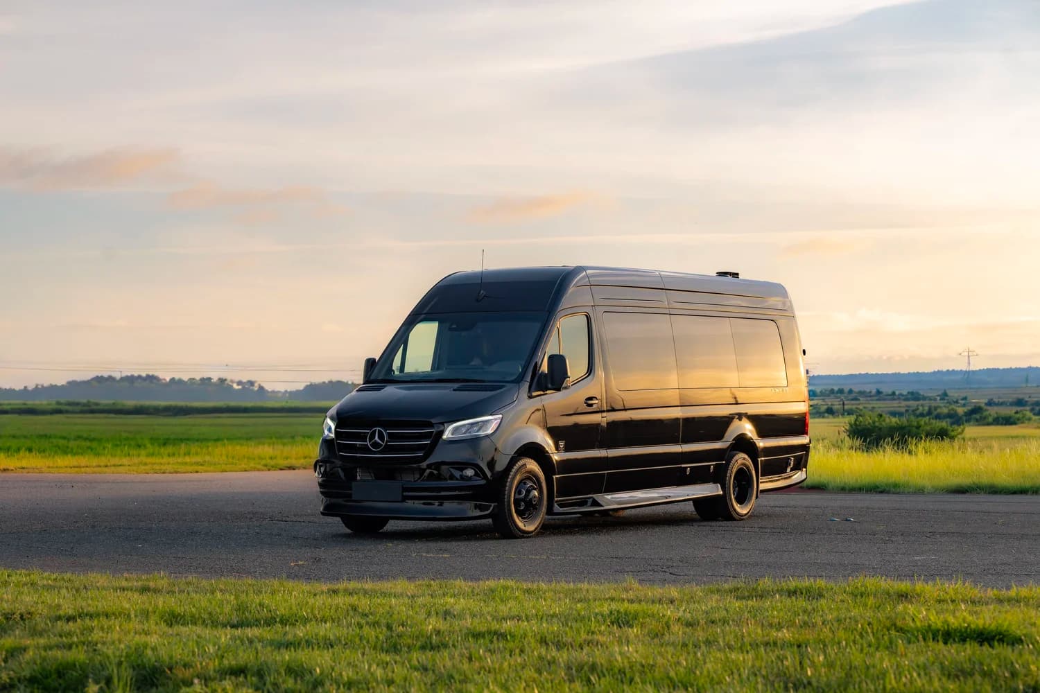 MIOR executive Mercedes-Benz Sprinter, Mercedes-Benz Sprinter · Custom