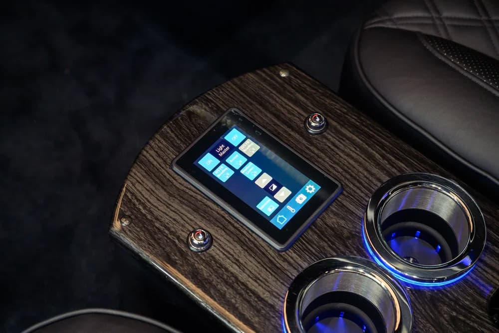 MIOR Sprinter interior detail 6