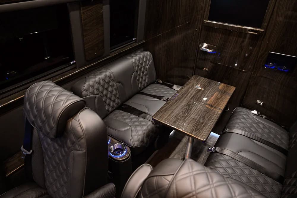 MIOR Sprinter interior detail 71