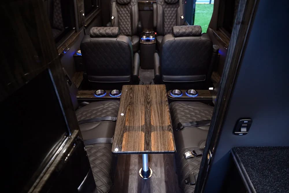 MIOR Sprinter interior detail 74