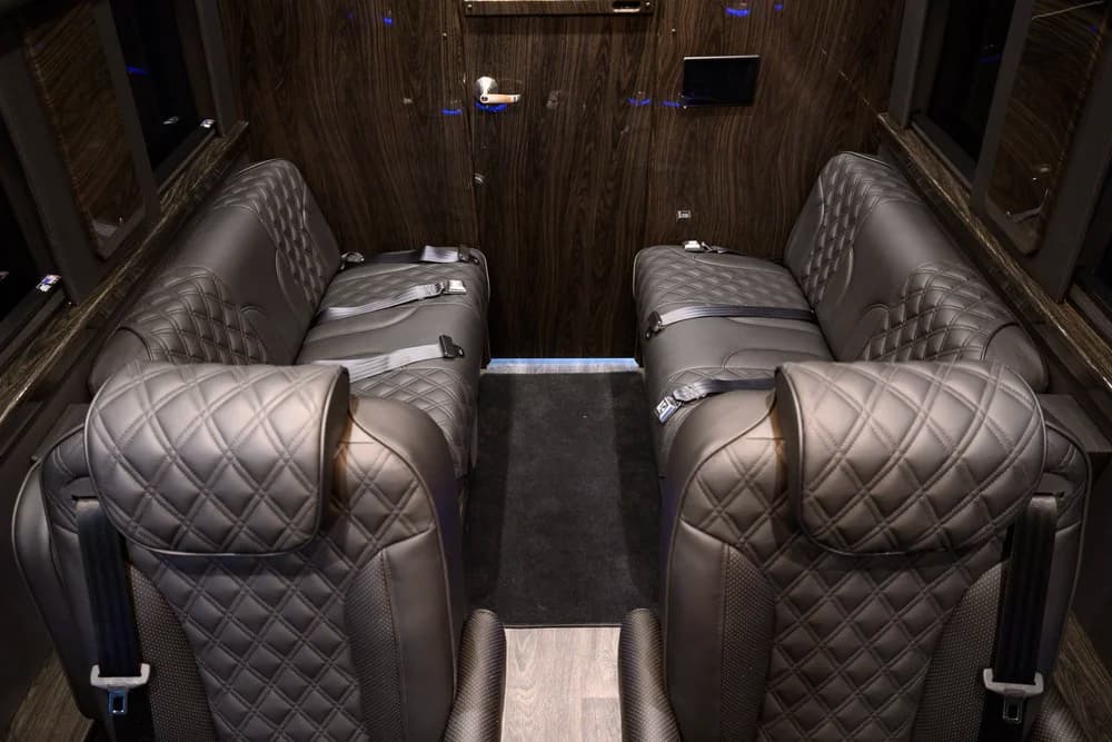 MIOR Sprinter interior detail 84