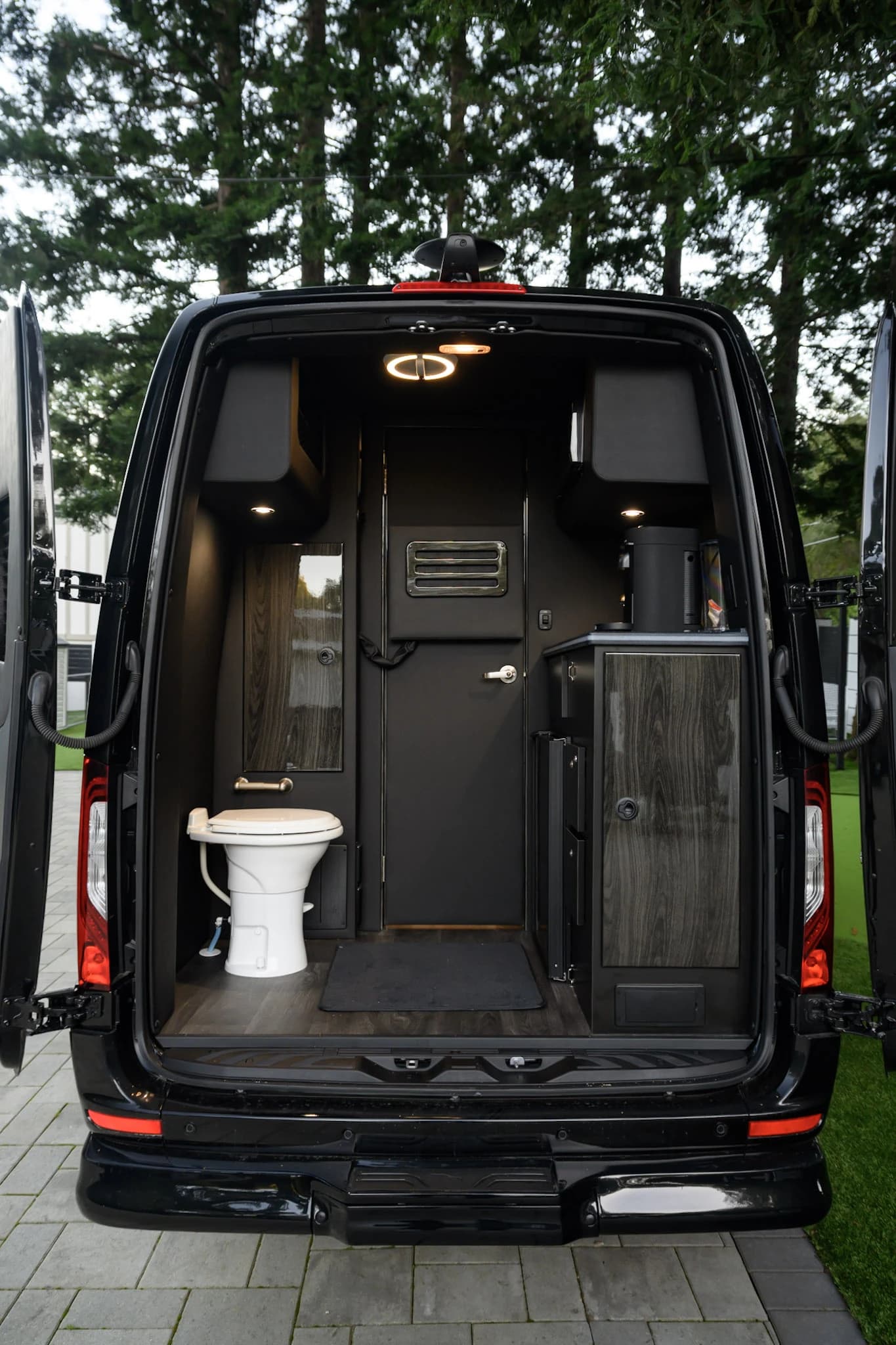 Travel farther with added comfort thanks to a private onboard restroom.